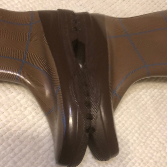 Sperry Rain Boots Rubber - Size 7M - Picture 4 of 8